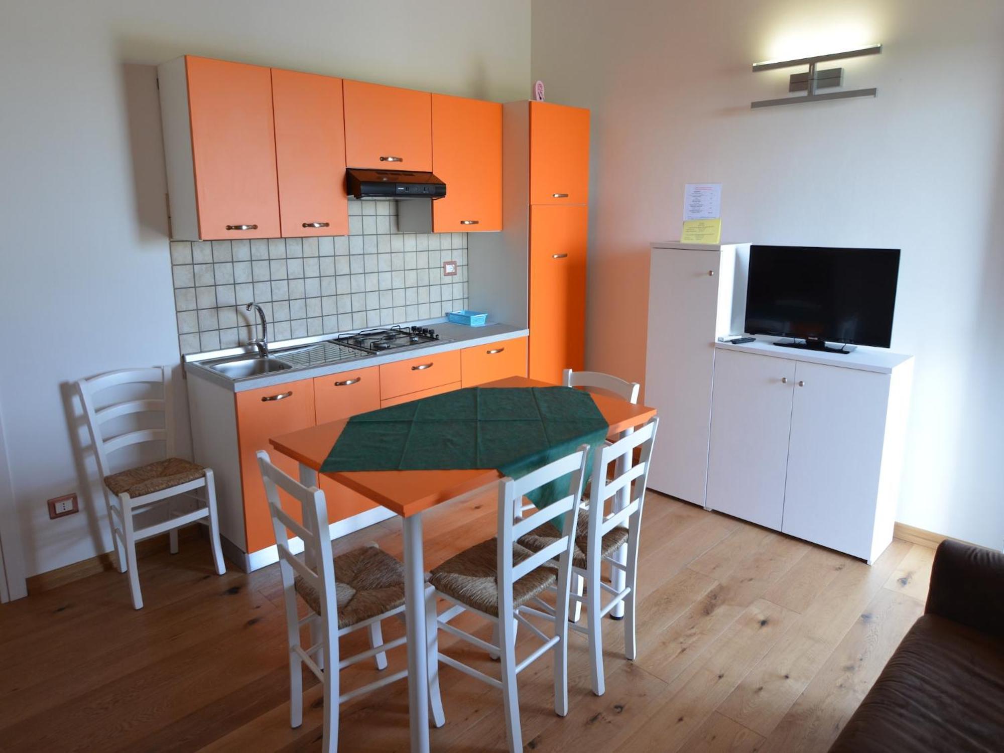 Characteristic Apartment In Codigoro With Pool Dış mekan fotoğraf